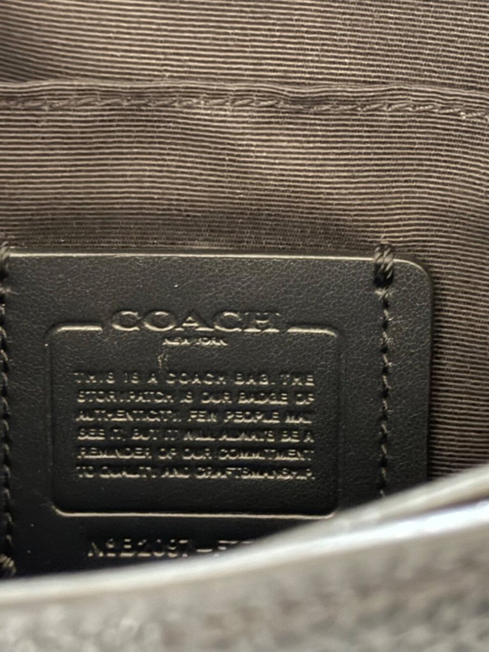 COACH Jess Messenger Bag Small Pebbled Leather Black - Picture 9 of 13